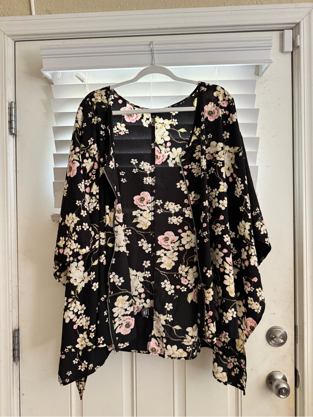 Torrid Black Floral Kimono Cardigan with Pink and Cream Blooms